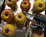 Sültalma, mini marcipános-almásrétessel, vaníliás tojáslikörös szósszal recept fázis 1 fotója