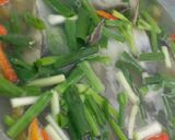 Foto langkah ke 4 dari resep Sop ikan patin kemangi belimbing wuluh.