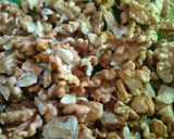 Foto del paso 1 de la receta: Hamburguesa omega 3-6 de nueces, semillas de cáñamo y agua de mar