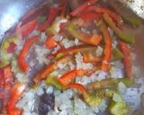 Foto del paso 3 de la receta: Salteado de pollo con verduras y tallarines