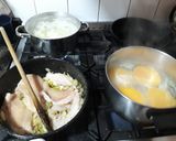Foto del paso 2 de la receta: Pollo al oreganato con guarnición de puré de zapallo y papas