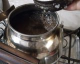 A picture of step 2 of Cinnamon Tea.
