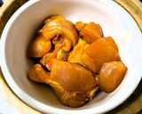 A picture of step 1 of Tomato Chicken (lunch special).