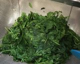 Foto del paso 1 de la receta: Espinacas Salteadas con Ajo, estilo oriental
