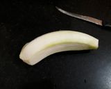 કાચા કેળા નું શાક (Raw Banana sabji recipe in Gujarati) રેસીપી સ્ટેપ1ફોટો