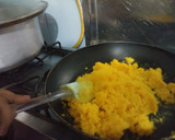 A picture of step 3 of Macroons.