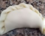 Foto del paso 5 de la receta: Empanadas de jamón y queso!🥟🥟🥟