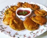 A picture of step 3 of Baigani or baigan Bara.