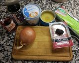 Foto del paso 1 de la receta Pizza de hojaldre con bacon, piña, aceitunas negras Y TRUFA💜
