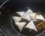A picture of step 4 of Tawa Samosas.