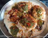 A picture of step 4 of Dahi vada.