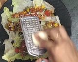 A picture of step 9 of Veggie lettuce cups.