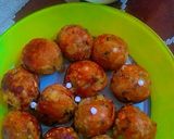 A picture of step 6 of Sabudana Vada.