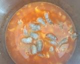 Foto del paso 5 de la receta: Alubias blancas con almejas y langostinos