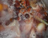 Foto langkah ke 3 dari resep Sup ayam merah.