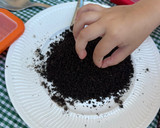 Foto del paso 1 de la receta: Polos de galletas oreo [receta para hacer con niños]