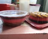 Foto langkah ke 7 dari resep Puding regal strawberry coklat.