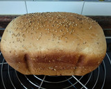 Foto del paso 7 de la receta: Pan de molde con semillas, miel y mantequilla (panificadora)