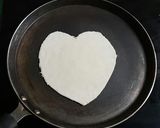 A picture of step 5 of Heart shaped paratha.