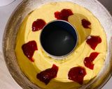 Kuglóf cukor-és tejmentesen, eperlekvárral recept fázis 1 fotója