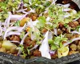 A picture of step 9 of Aloo chanachat.