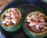 Foto del paso 3 de la receta Calabacín luna relleno de pisto y pavo