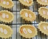Foto langkah ke 6 dari resep Pie Puding Tape Panggang.