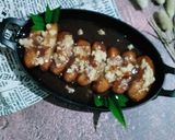 Foto langkah ke 3 dari resep Pisang karamel toping blondo santan / mata ula.