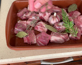 Foto del paso 3 de la receta: Costillas al horno con cerveza