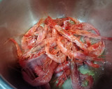 Foto del paso 2 de la receta: Crema de gambitas rojas