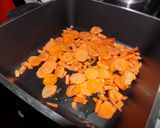 Foto del paso 2 de la receta: Osobuco con zanahoria, cebolla y tomate