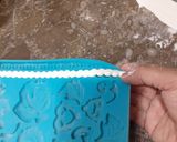 A picture of step 5 of Nikah Themed Cake.