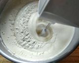 Foto langkah ke 4 dari resep BOLU KUKUS, Putu Ayu Jumbo.