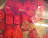 Foto del paso 1 de la receta: Ñoquis de remolacha rellenos + salsa de morrón al curry