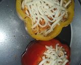 சிக்கன் நூடுல்ஸ் ஸ்டப்டு&பேக்குடு கேப்ஸிகம் (Chicken noodles stuffed capsicum recipe in tamil) ரெசிபி ஸ்டேப் 9 புகைப்படம்