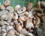 Foto langkah ke 1 dari resep Jamur Kancing Lombok Ijo.