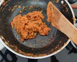 A picture of step 5 of Egg Masala Curry.