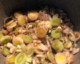 Foto del paso 2 de la receta: Berenjena en salsa de tomate al curry