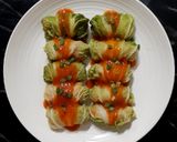 รูปขั้นตอนการทำที่ 4 ของ "Sukiyaki Roll" Steamed Chinese Cabbage Rolls with Minced Pork