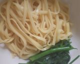 รูปขั้นตอนการทำที่ 6 ของ บะหมี่ซุปไข่มะเขือเทศน้ำข้น Tomato & Egg Noodle Soup