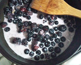 Foto del paso 2 de la receta: Helado de moras y frambuesa