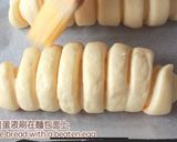 【COOKING BUBU】香濃蕃茄芝士醬麵包 |Tomato & Cheese Bread Recipe |トマトチーズパン的食譜步驟7照片