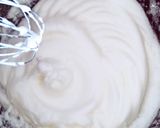 عکس مرحله 1 از دستور کیک گردویی اسفنجی