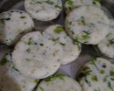 A picture of step 2 of Poha soya cutlets.