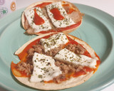 Foto del paso 2 de la receta: 🍕Mini pizzas de atún o pata