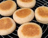 Une image de l'étape 3 de Muffins anglais complets.