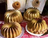 Foto langkah ke 9 dari resep Bolu Coklat Pandan 5 Telur.