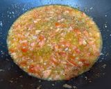 A picture of step 3 of Garlic Tomato Shrimp Pasta.