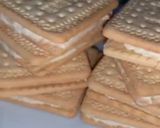 Foto del paso 2 de la receta: Alfajores Tita