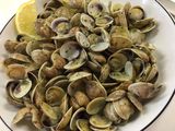 Almejas en salsa